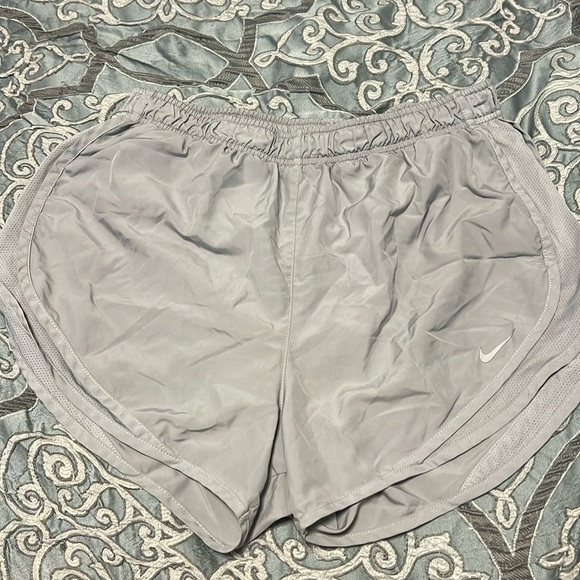 Nike Tempo Shorts//Bundle 3 for $25 - Picture 1 of 2
